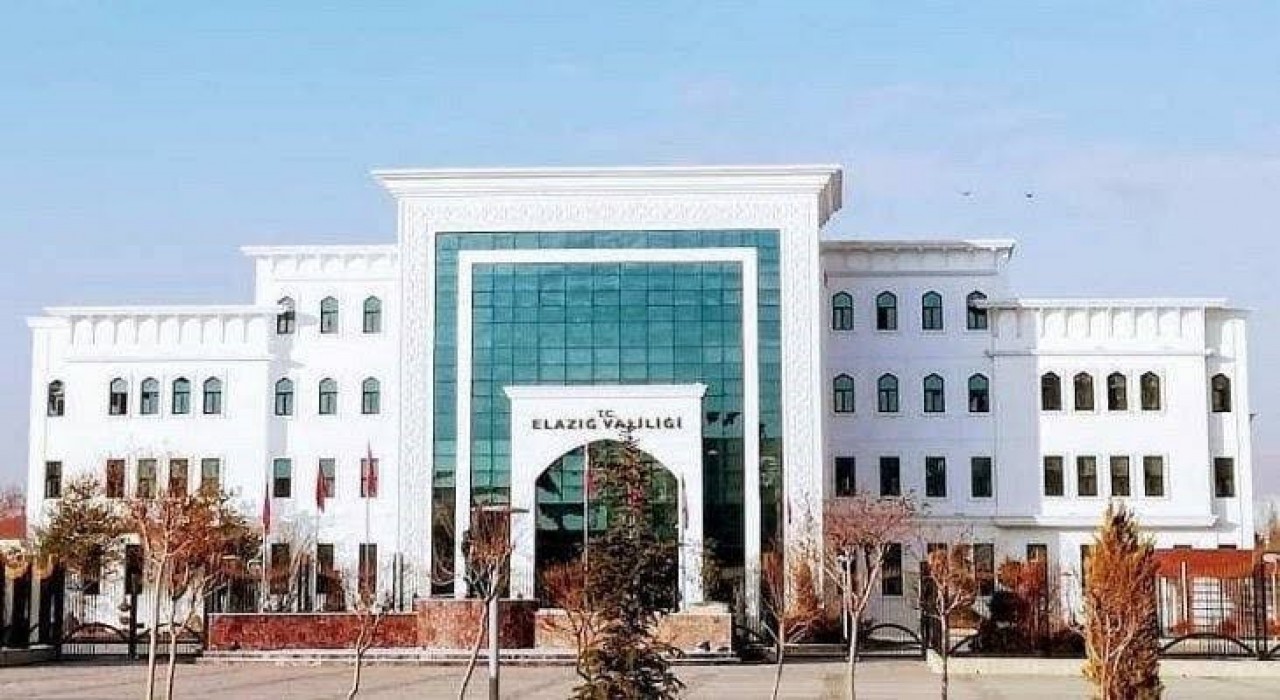 Elazığ Valiliğinde konteyner kent açıklaması