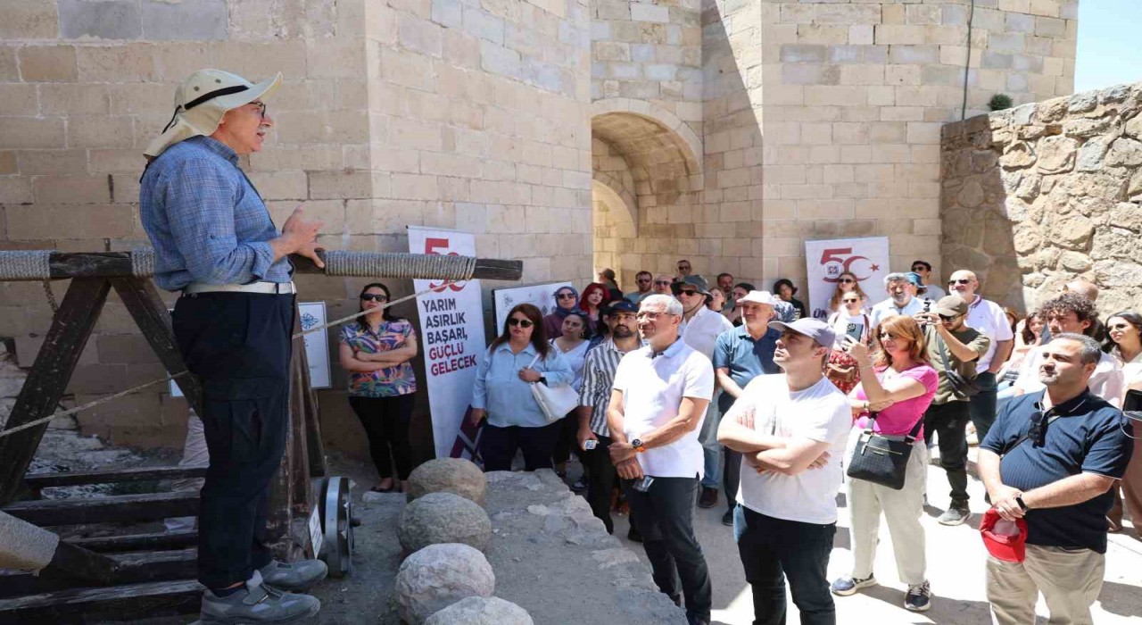 Elazığda bilim, tarih ve kültür Harput Kalesinde buluştu