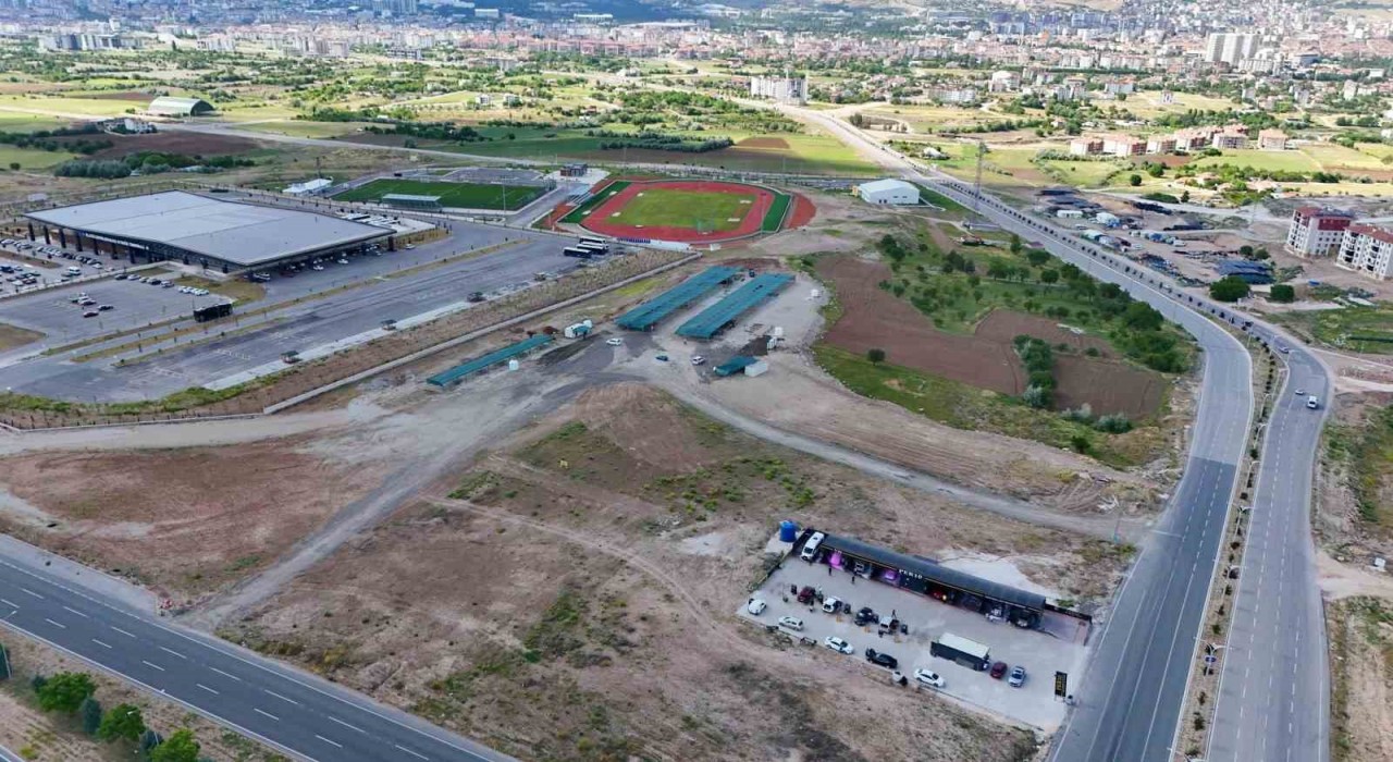 Elazığda kurban satış ve kesim alanı, bayrama hazır