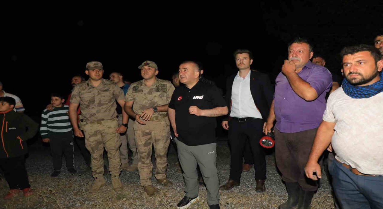 Elazığdaki yangın kontrol altına alındı