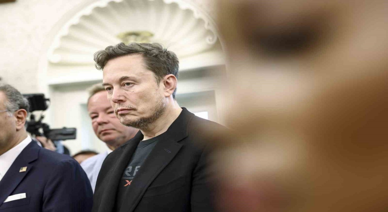 Elon Musktan Trumpın vergi tasarısına sert tepki: İğrenç bir rezalet