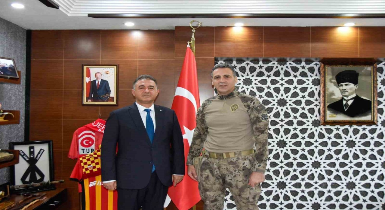 Emniyet Müdürü Hakan Beyaz terfi aldı