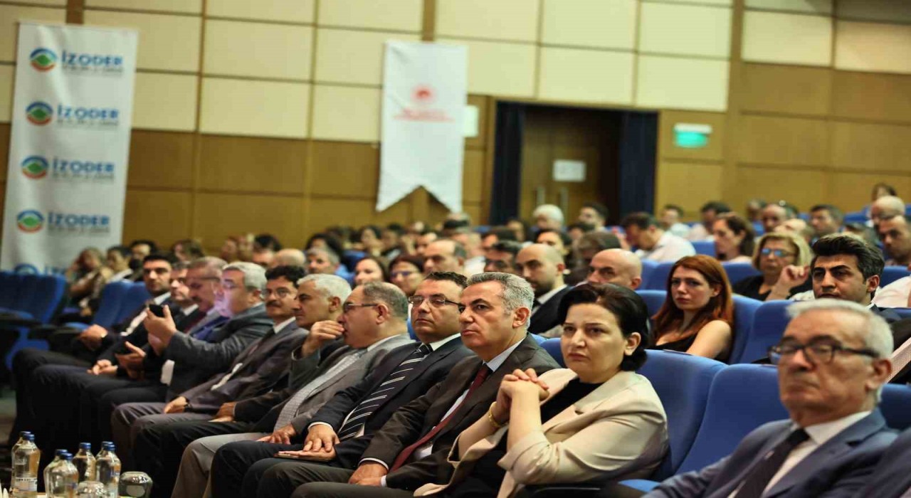 Enerji Verimliliği Bölgesel Eğitimlerinin üçüncüsü İzmirde düzenlendi