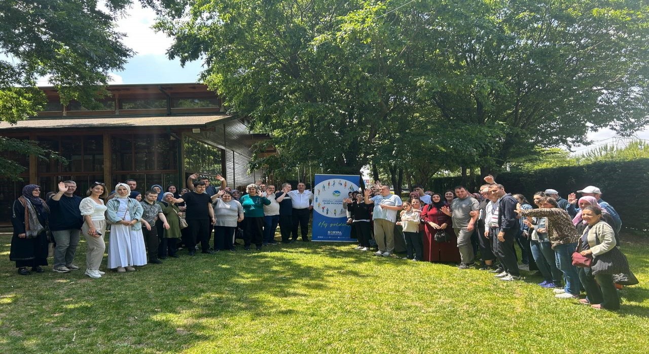 Engelli öğrenciler ve aileleri Macera Parkta buluştu