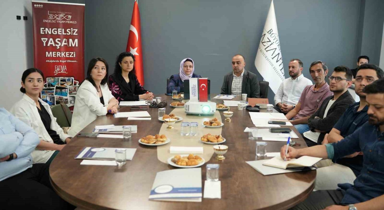 Engelsiz Yaşam Merkezinde bilim kurulu kuruldu