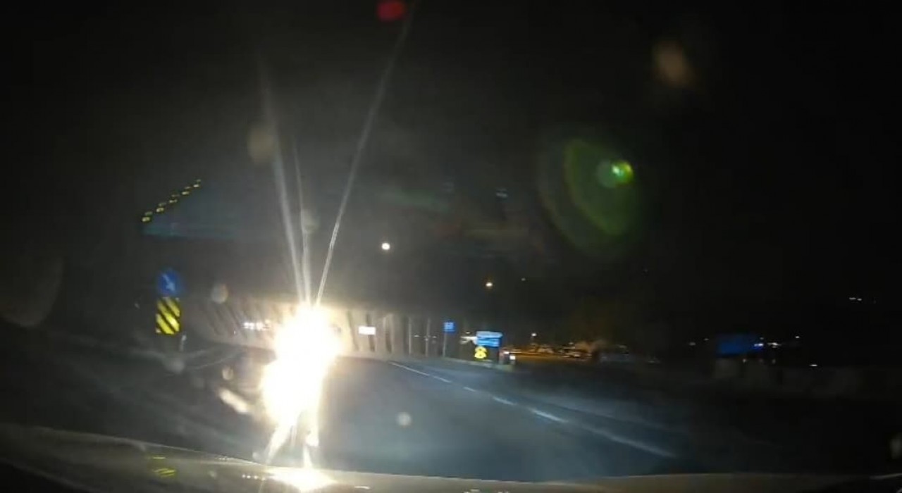 Erdekte tersten gelen otomobil faciaya davetiye çıkardı