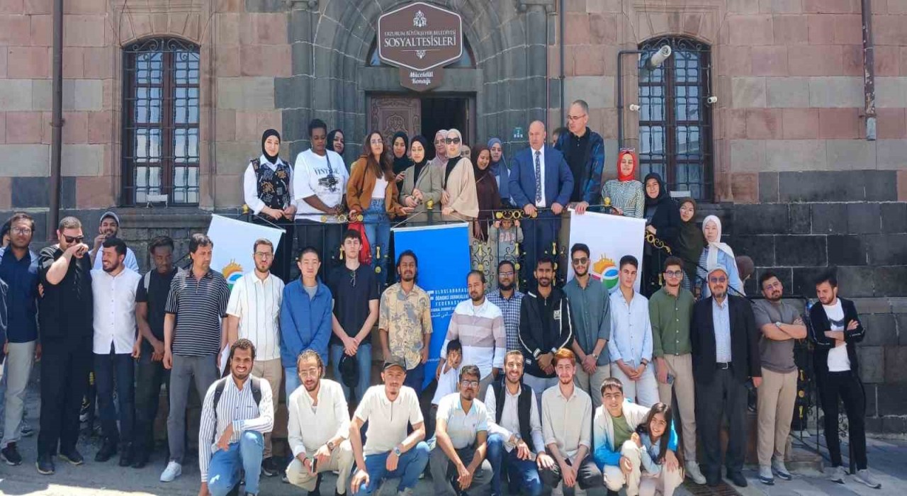 ERULDER uluslararası öğrencileri bayramda yalnız bırakmadı