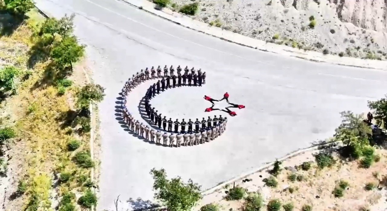 Erzincan İl Jandarma Komutanlığından 186inci yıl özel klibi