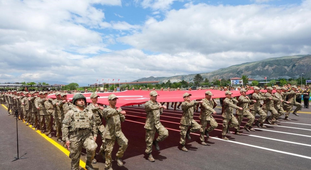 Erzincanda bedelli askerler yemin etti