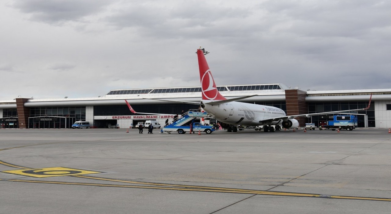 Erzurumda beş ayda 497 bin 449 kişi uçtu