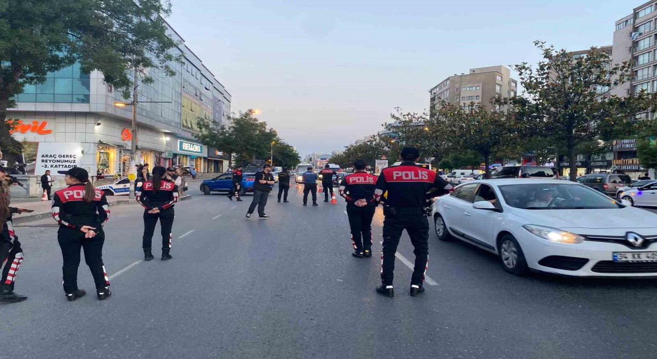 Esenyurtta 55 noktada helikopterli asayiş uygulaması