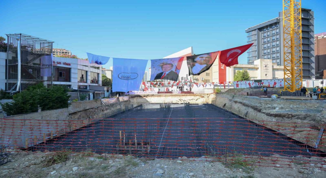 Esenyurtta eğitime büyük yatırım: 24 derslikli ilkokulun temeli atıldı