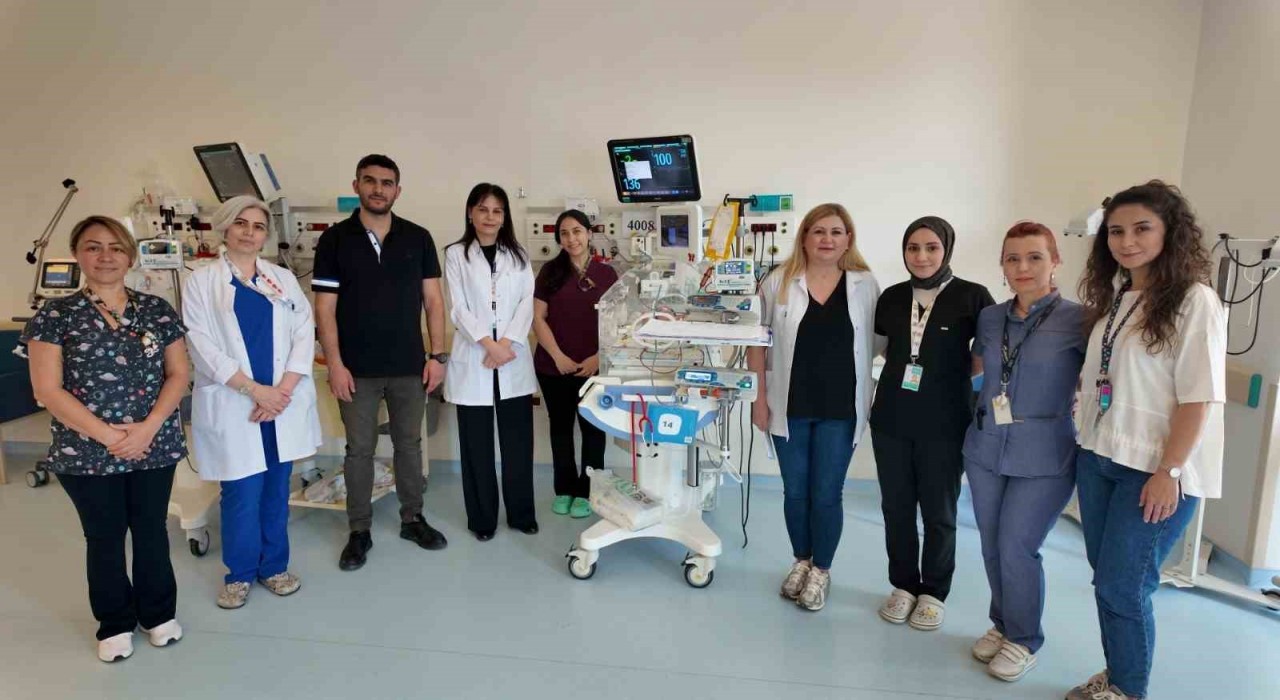 Eskişehirde yenidoğan bebekte nadir görülen ameliyat başarısı