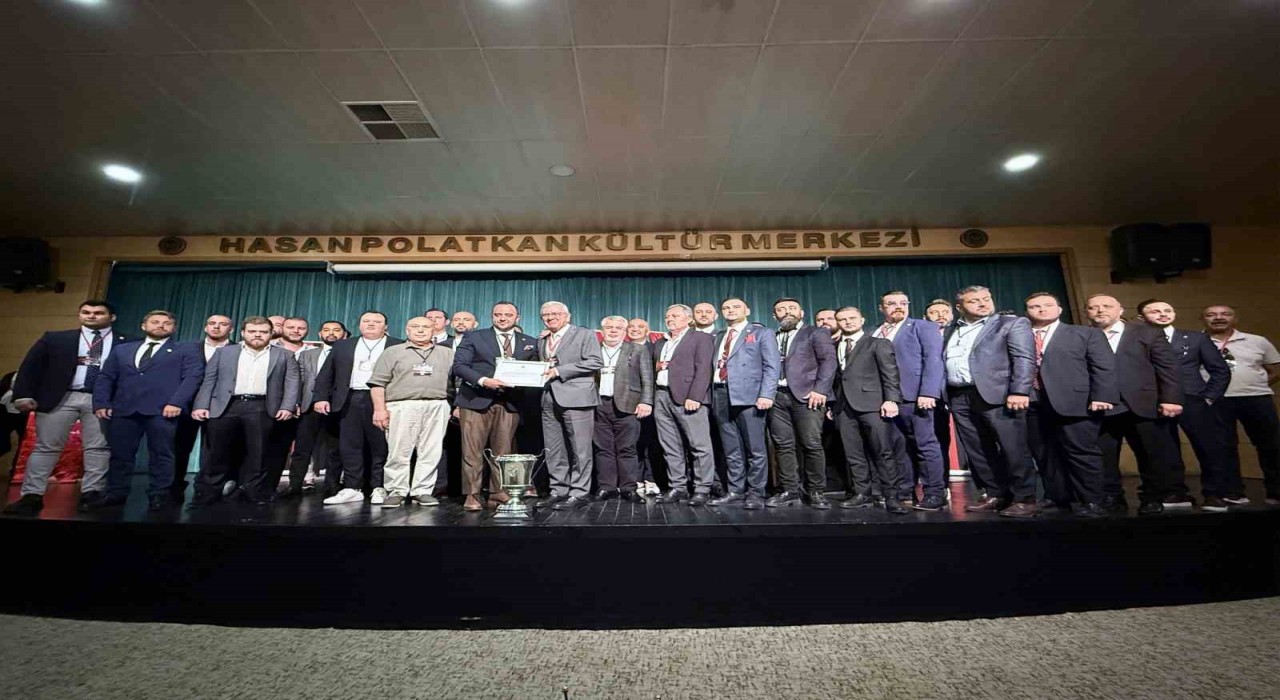 Eskişehirsporda Ulaş Entok yeniden başkan seçildi