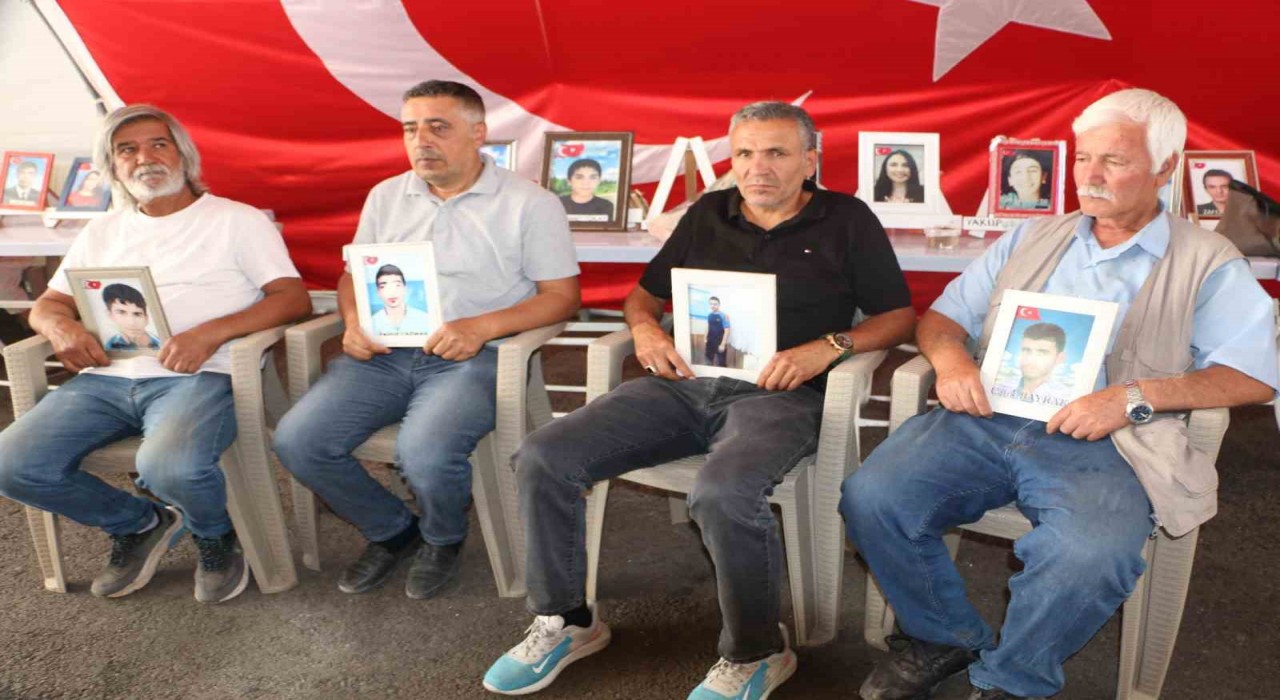 Evlat nöbetindeki babalar, Babalar Gününü çocuklarından ayrı geçiriyor