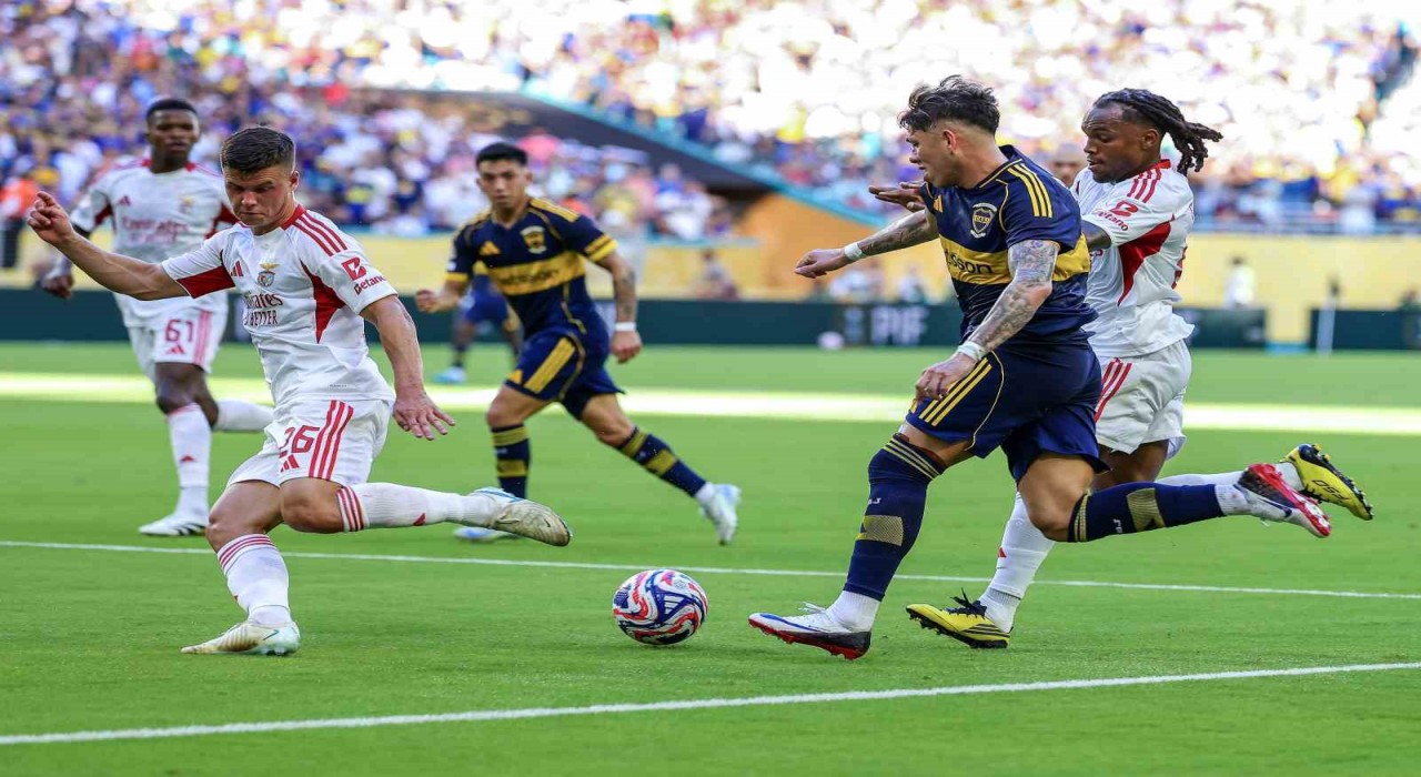 FIFA Kulüpler Dünya Kupası: Boca Juniors: 2 - Benfica: 2