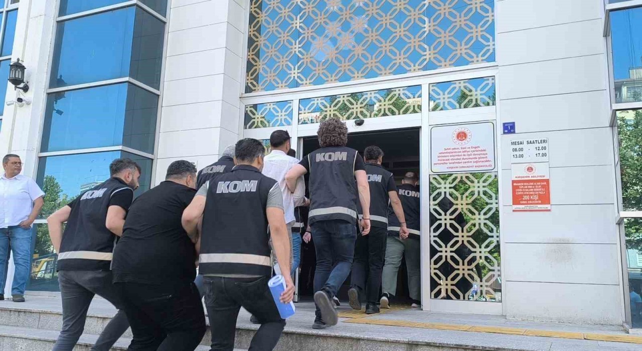 Galerici adı altında tefecilik yapanlara operasyon: 9 gözaltı