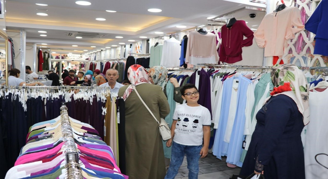 Gaziantepin tarihi çarşılarında bayram hareketliliği başladı