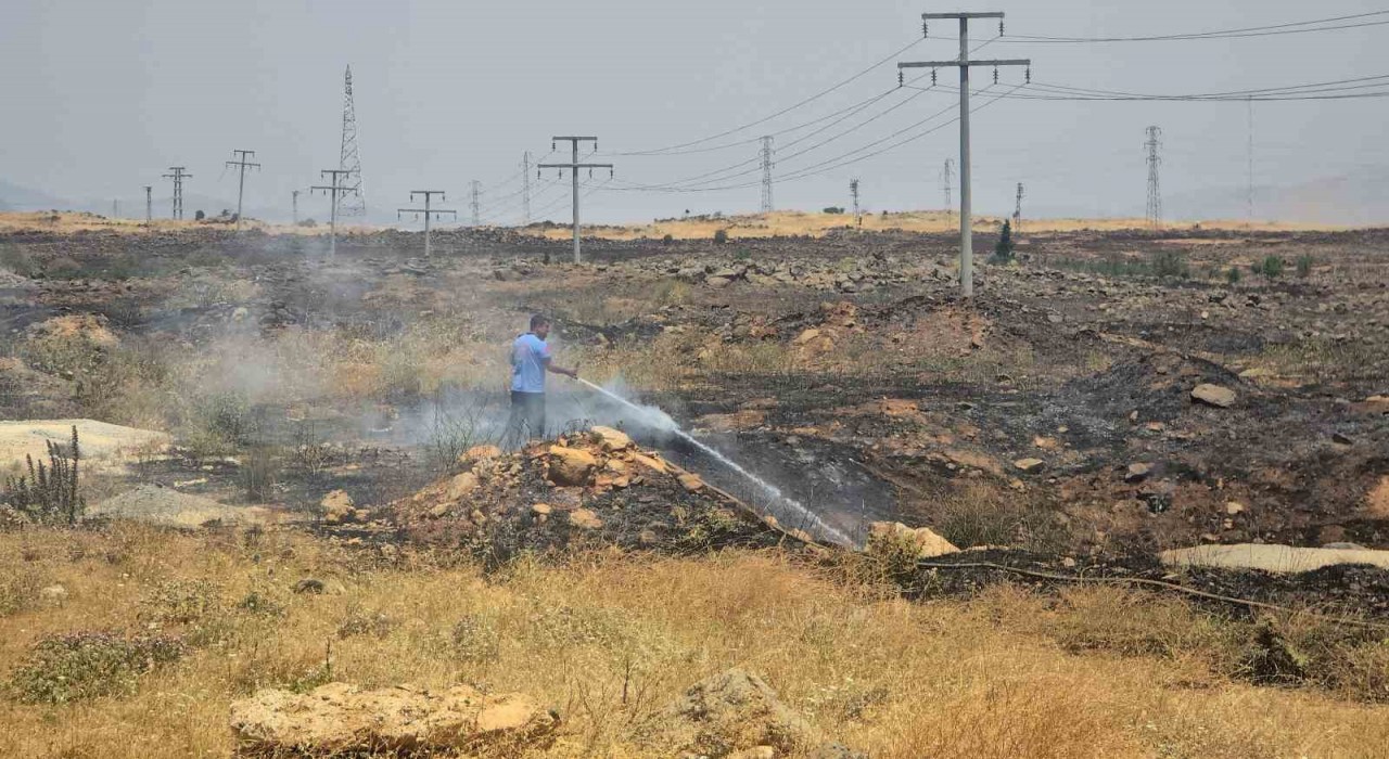 Gaziantepte anız yangınına erken müdahale faciayı önledi