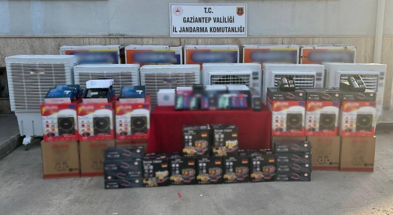 Gaziantepte kaçakçılık ve uyuşturucu operasyonları: 12 tutuklama
