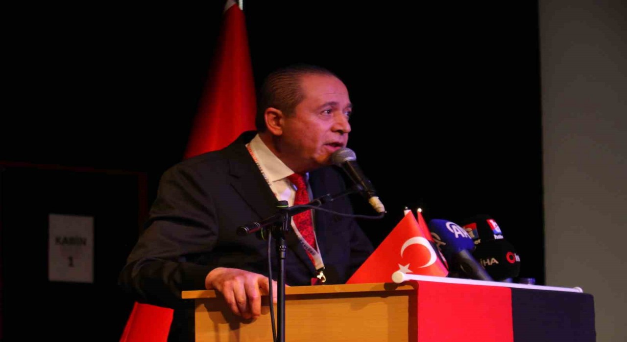 Gençlerbirliğinde Osman Sungur yeniden başkan seçildi