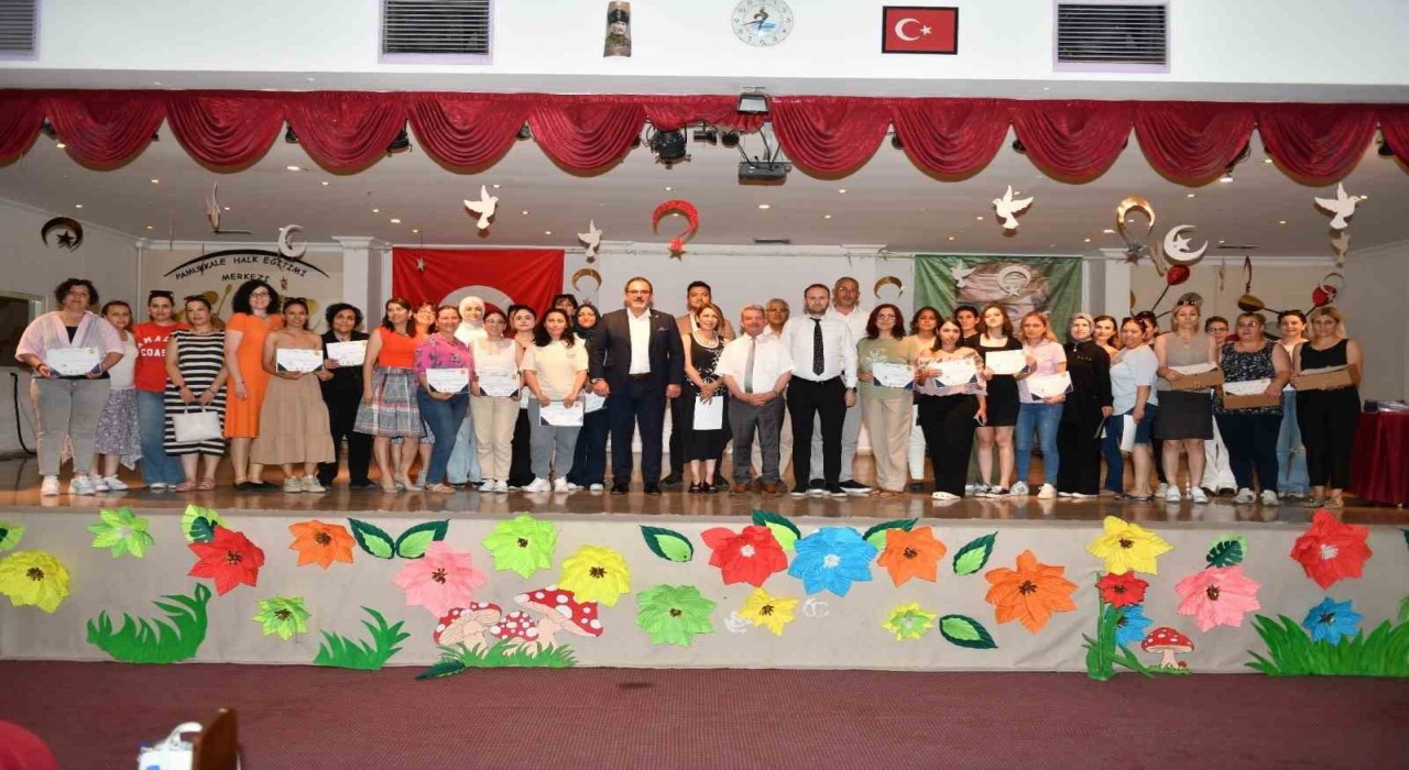 Girişimcilik ve e-ticareti ‘Kadın Işığını Yansıtır projesiyle öğrendiler