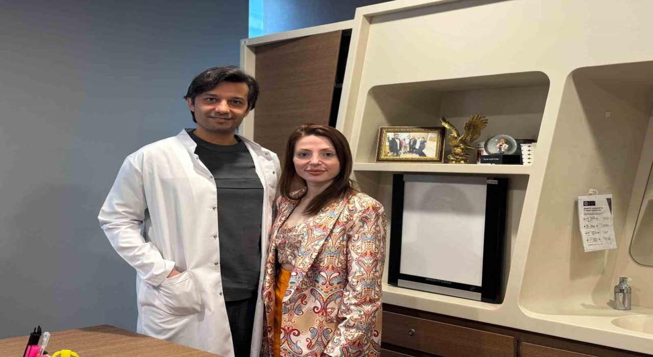 Gürcü hastanın 50 binde bir görülen skolyoz eğriliğini Türk hekimler iyileştirdi