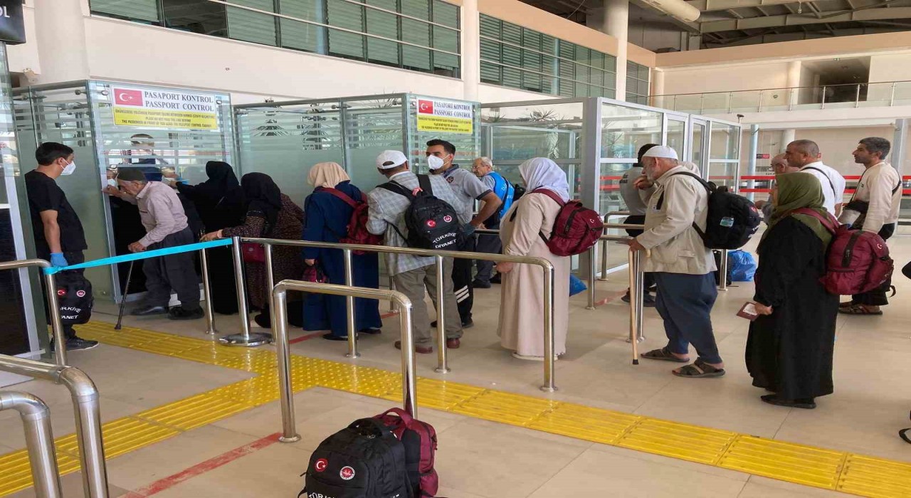 Hacı kafilesi Adıyamana ulaştı