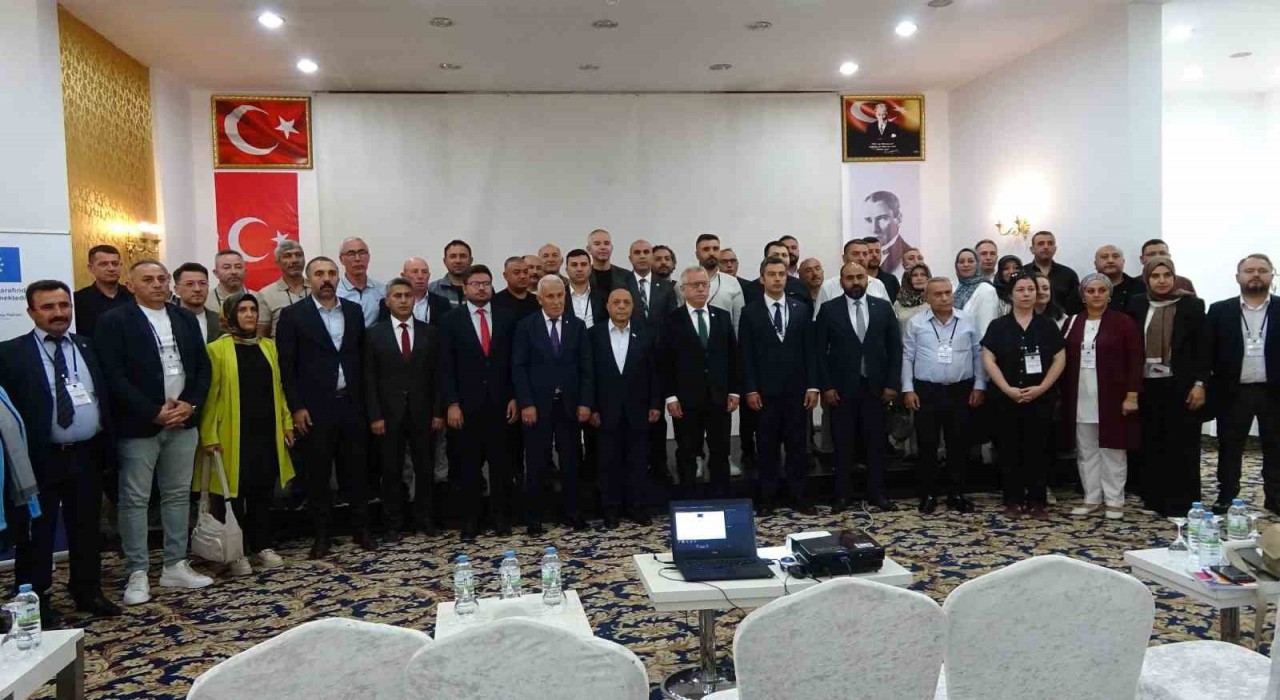 HAK-İŞ Başkanı Arslan: OECD ülkeleri içinde, ülkemizdeki çalışanlar gayrısafi milli hasıladan 2-3 kat daha az pay alıyor