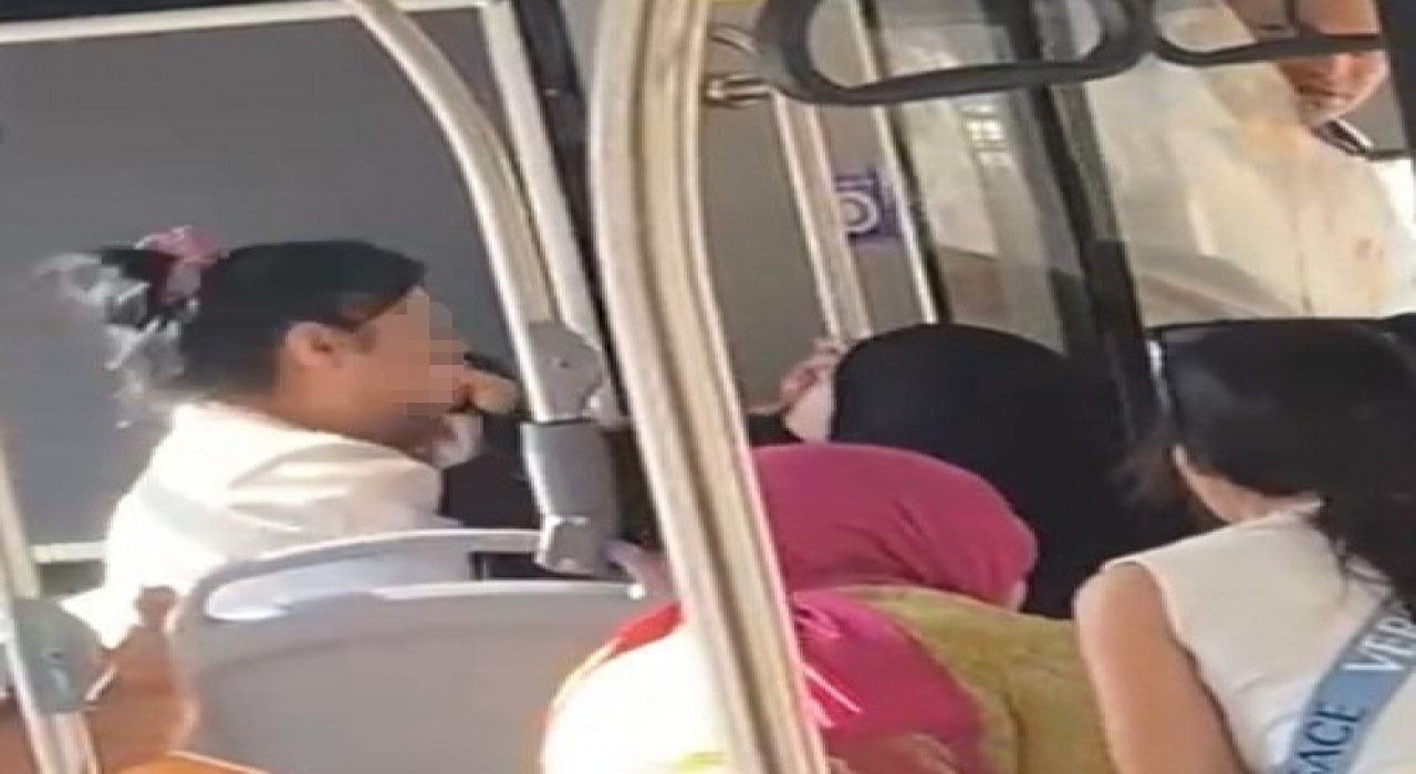 Halk otobüsünde tesettürlü kadına hakaret eden şüpheli serbest bırakıldı