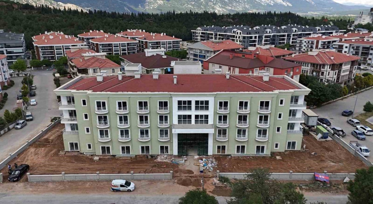 Hasan Özcan Yaşam Evinde çalışmalar devam ediyor