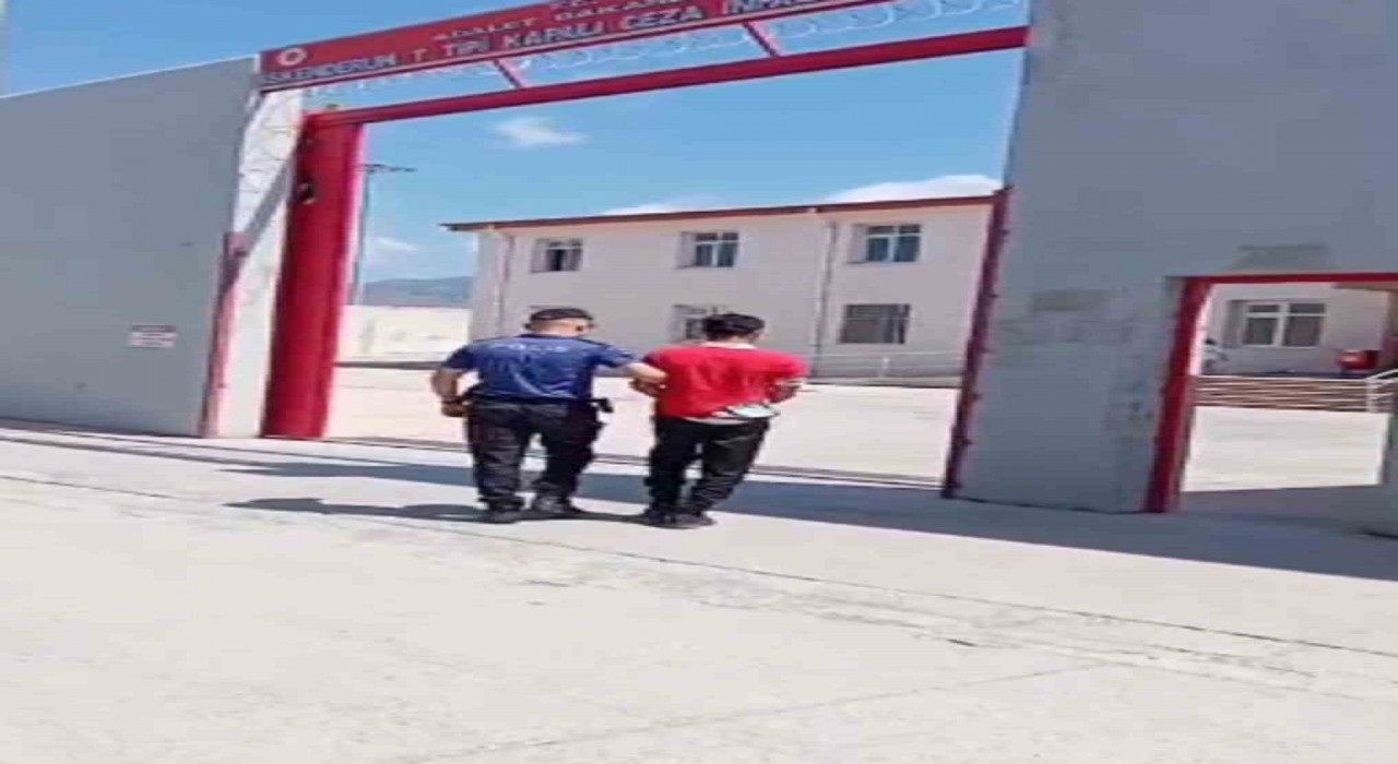 Hatayda dolmuşta taciz şüphelisi tutuklandı