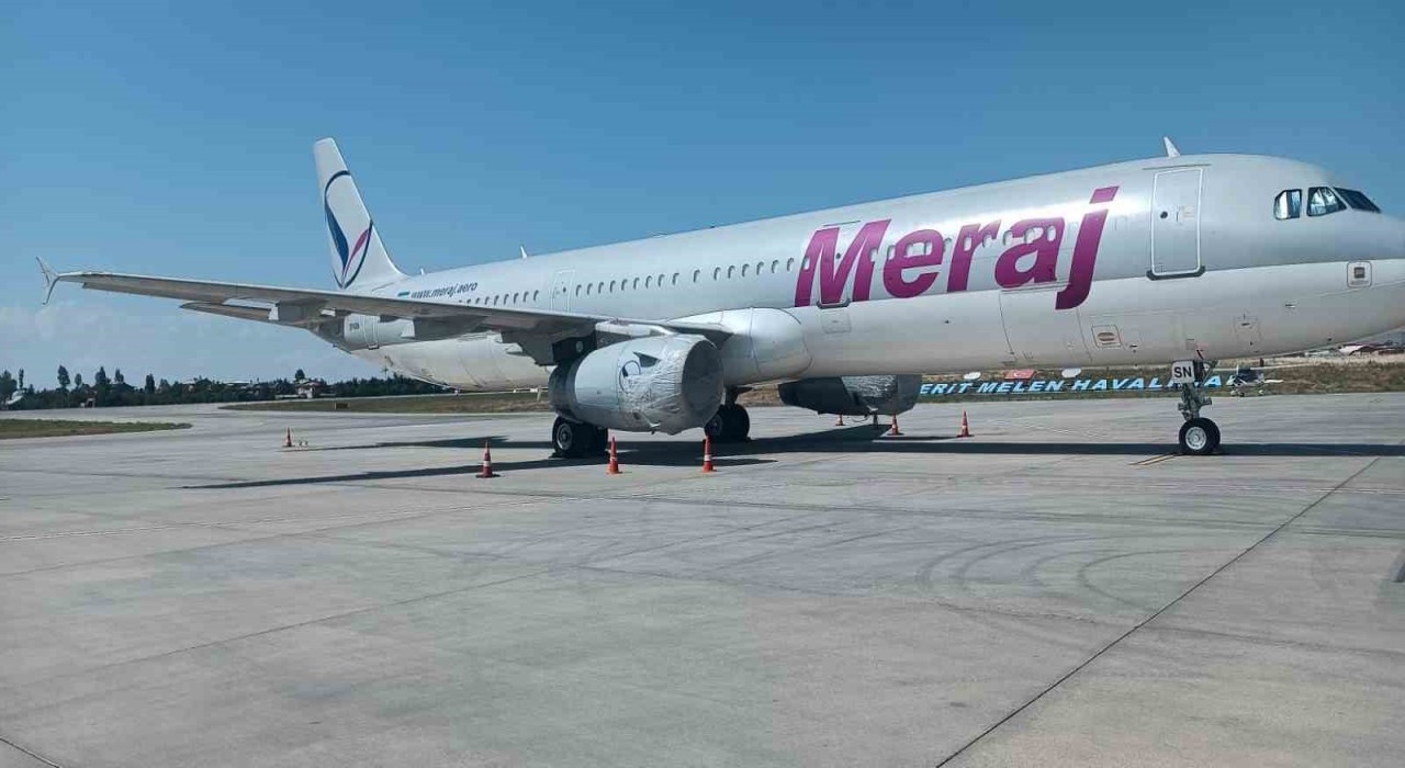 Hava sahası kapandı, İstanbul-İran uçağı Vana indi
