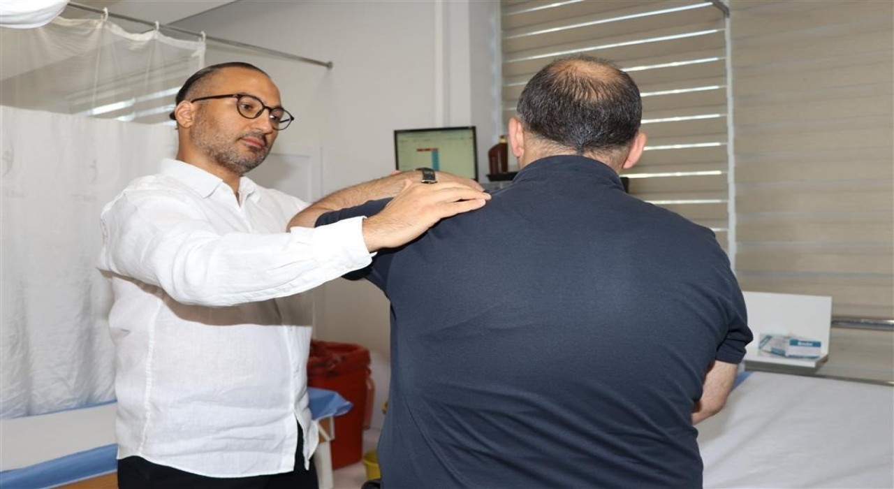 Her 100 kişiden 85inde yaşanıyor, kötü duruş ve stres ortaya çıkarıyor