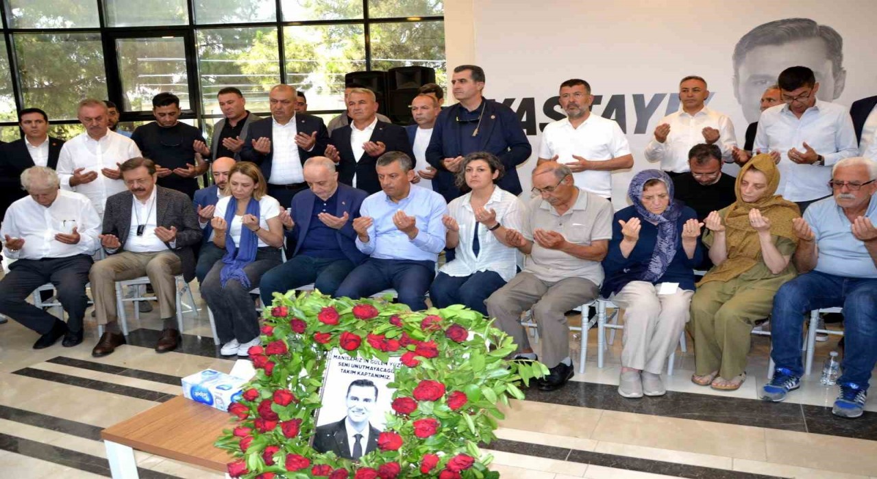 Hisarcıklıoğlu ve Atalaydan Özgür Özele taziye ziyareti