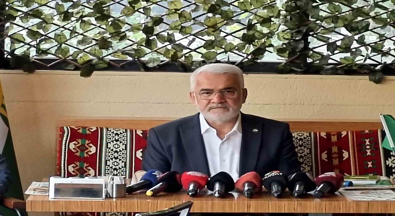 HÜDA PAR Genel Başkanı Yapıcıoğlu: Yeni anayasa mecliste onaylansa dahi referanduma götürülmelidir