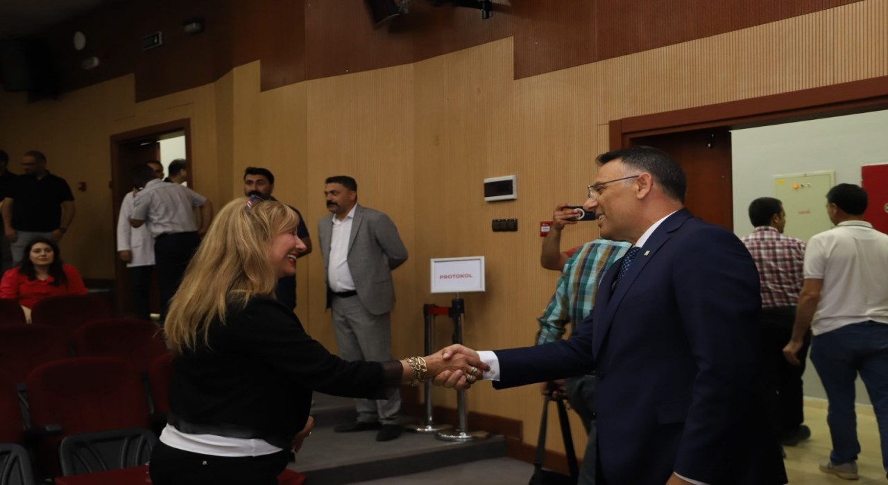 Iğdır Üniversitesinde bayramlaşma programı düzenlendi