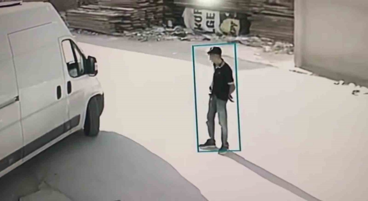 İki araç çalan 17 yaşındaki şüpheli, kovalamacada yakalandı