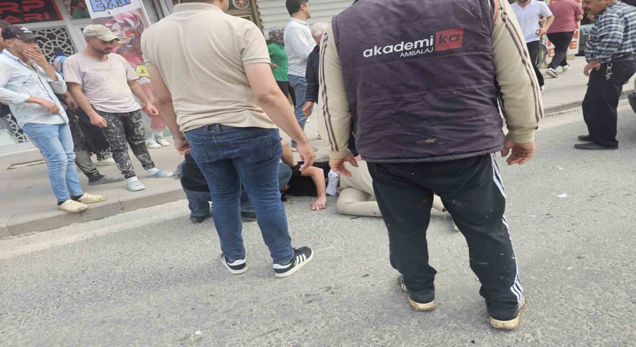 Ilgında otomobil ile motosiklet çarpıştı: 1 yaralı