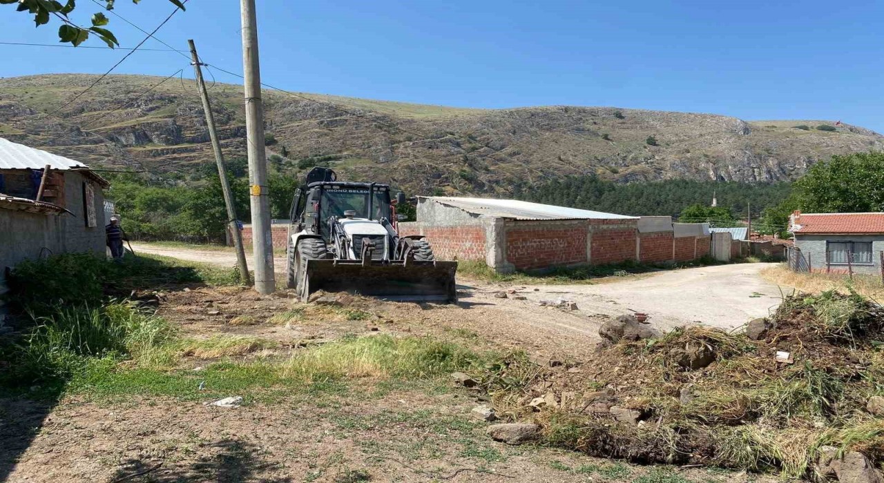 İnönüde sokak iyileştirme ve çevre düzenleme çalışmaları