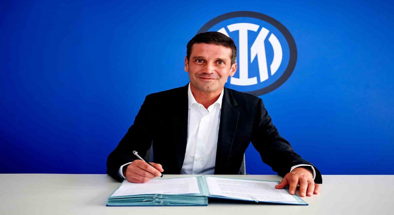 Interin yeni teknik direktörü Cristian Chivu oldu