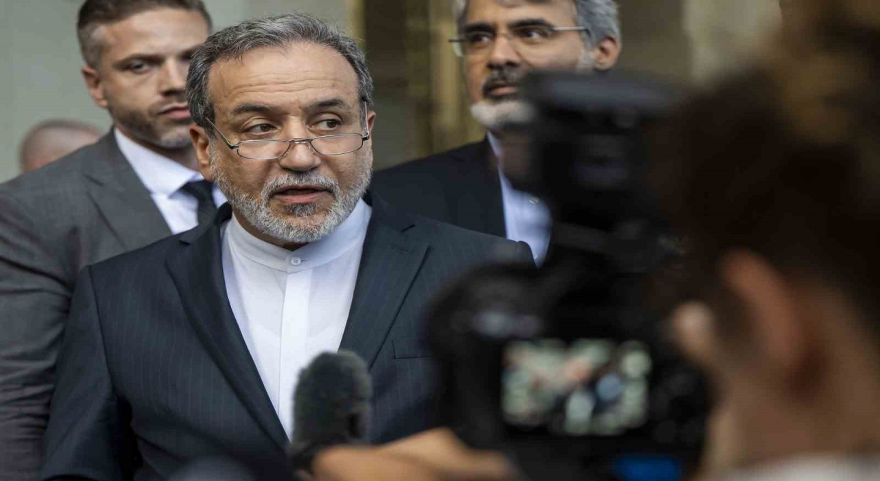 İran Dışişleri Bakanı Arakçi: ABDye nasıl güvenebileceğimizi bilmiyoruz, yaptıkları şey diplomasiye ihanet