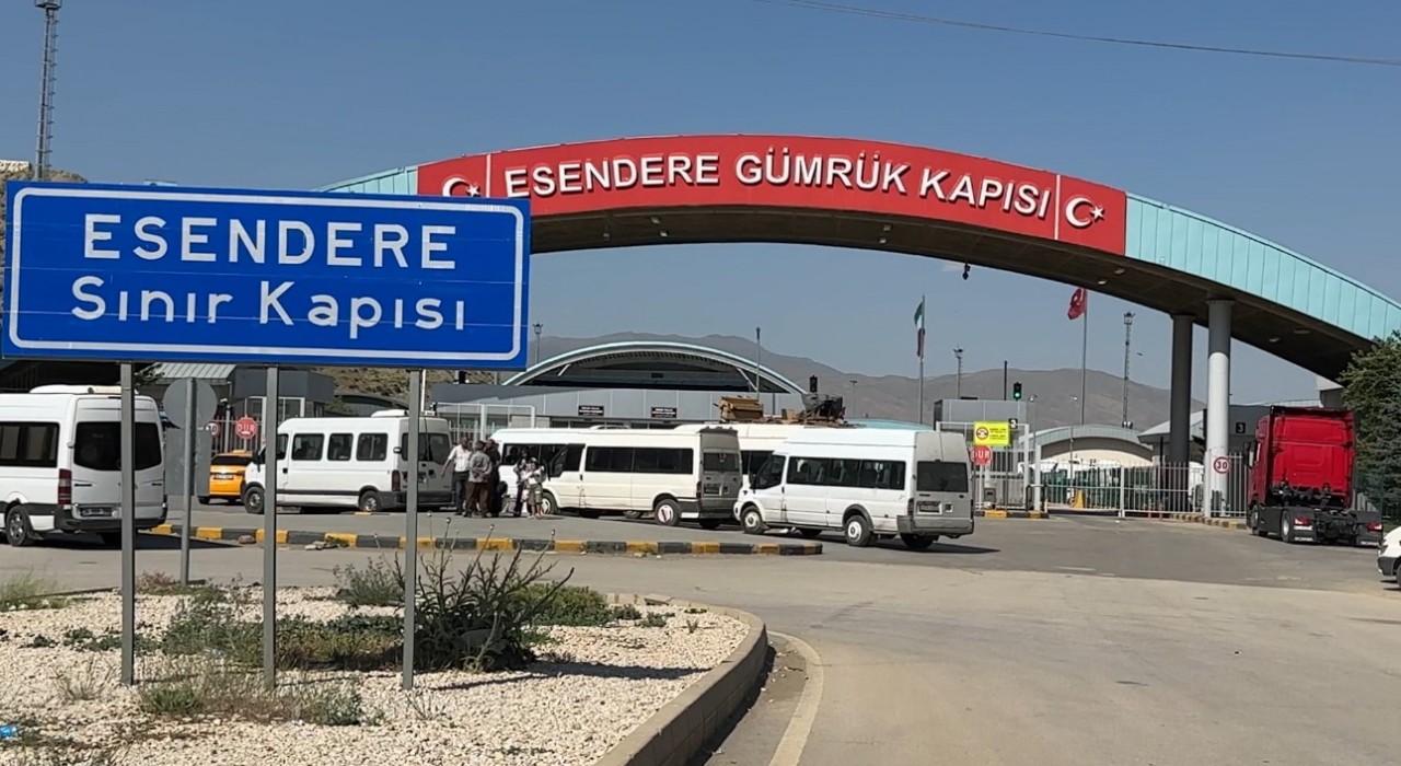 İran-İsrail gerilimi: Vatandaşlar Türkiyeye döndü, İran vatandaşları ise ülkelerine geçti