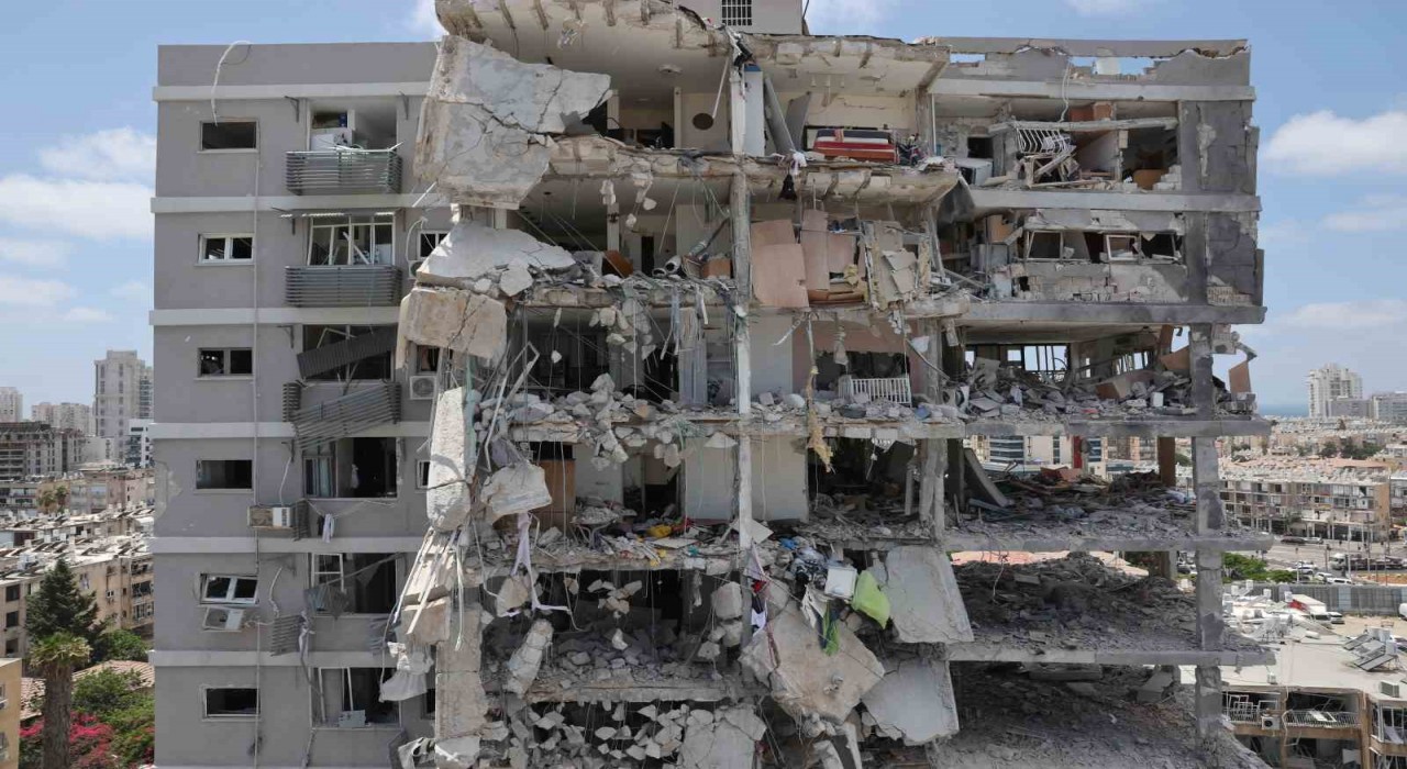 İran: İsrail saldırılarında can kaybı 224e yükseldi