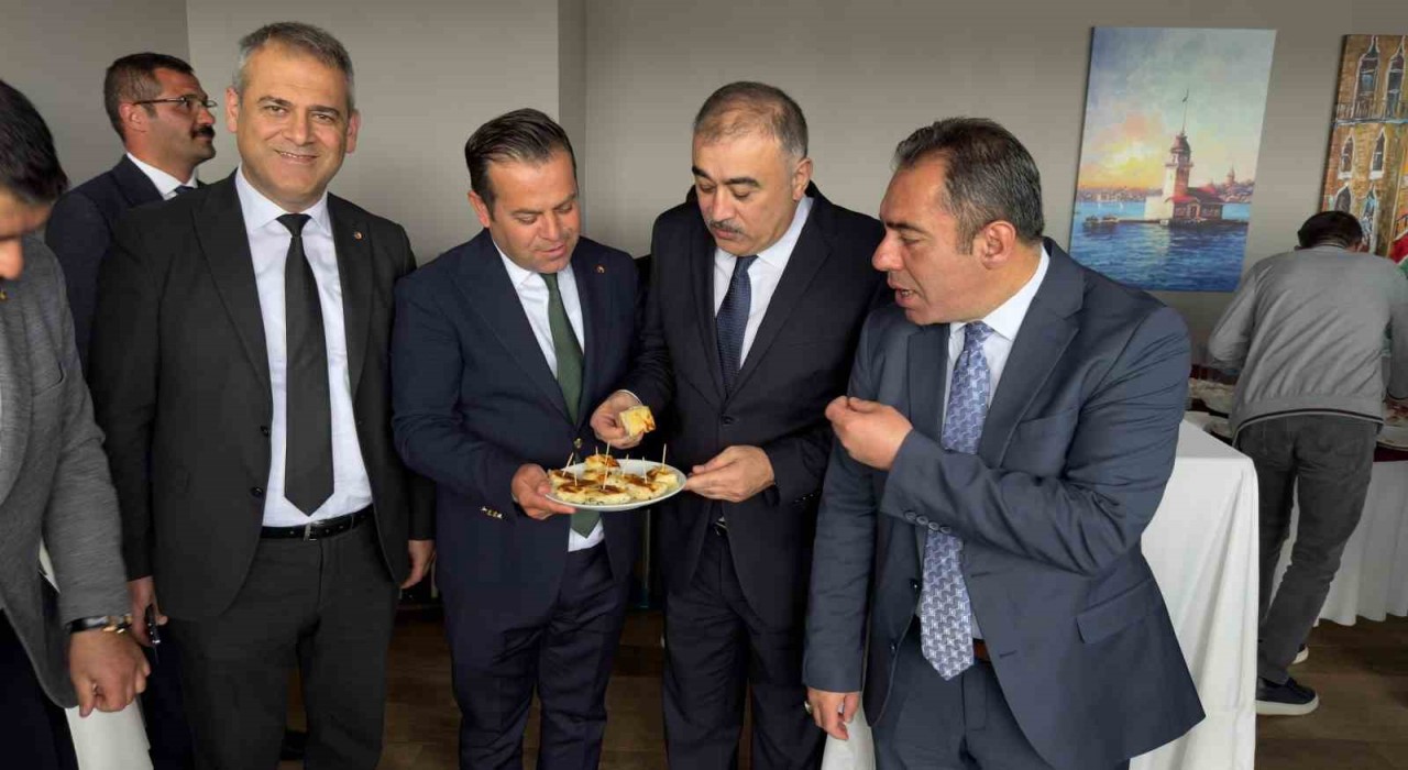 İş Dünyası Karsta buluştu, Erzurum su böreği damga vurdu