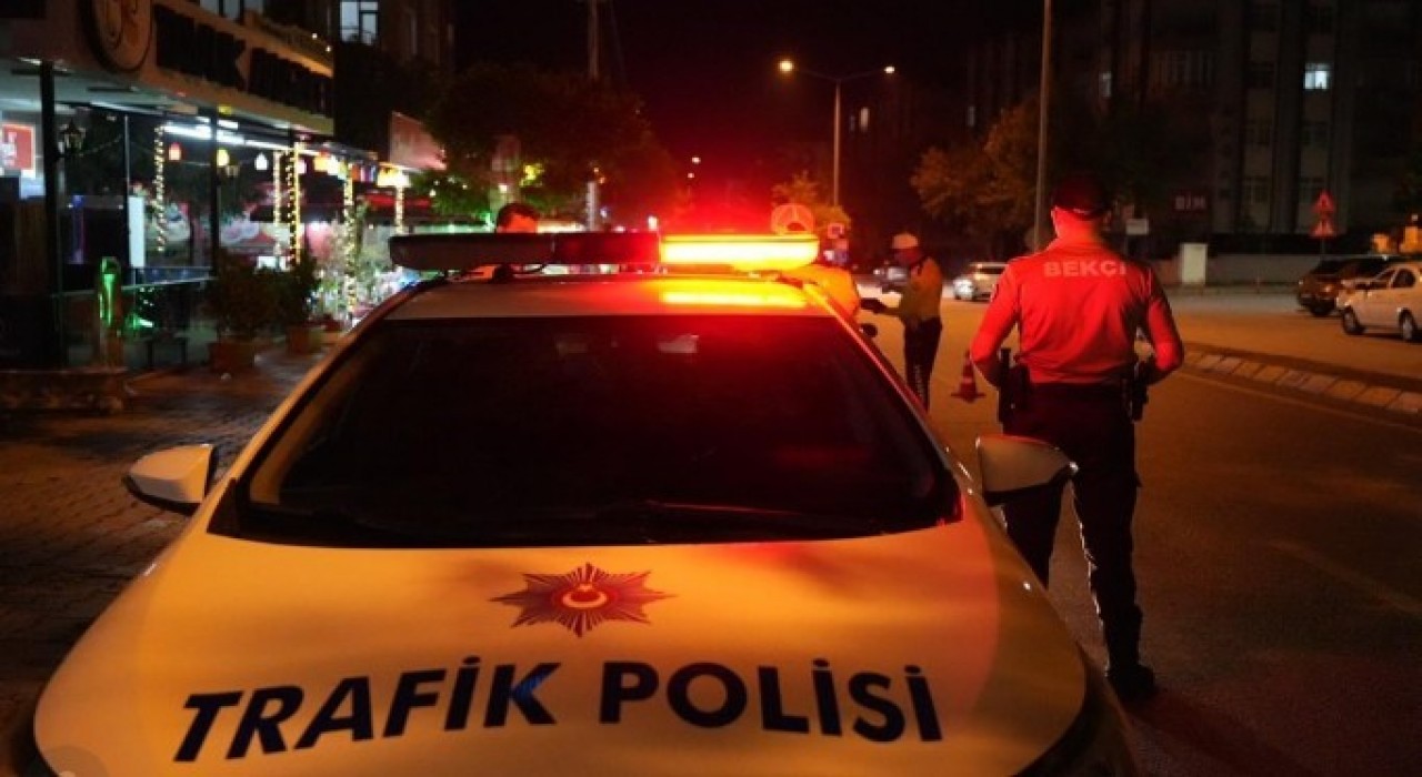 Ispartada kurallara uymadığı tespit edilen 2 araca cezai işlem