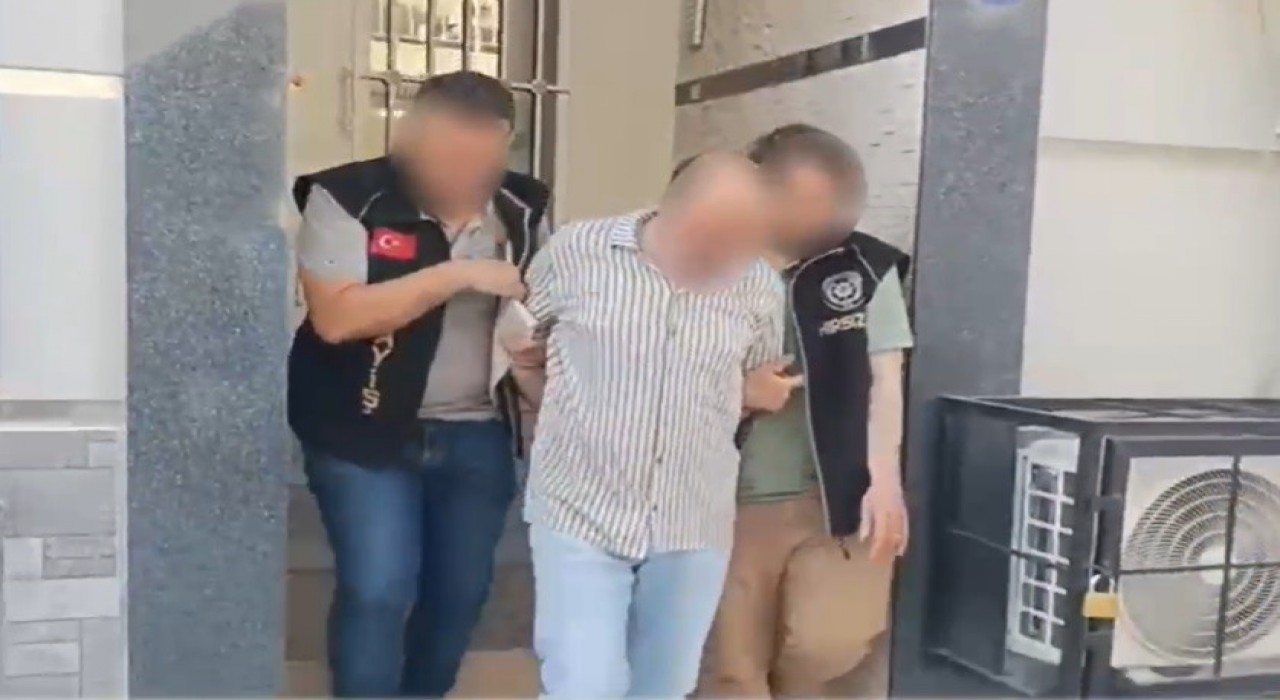 İzmirde 146 aranan şahıs, şafak operasyonuyla yakalandı