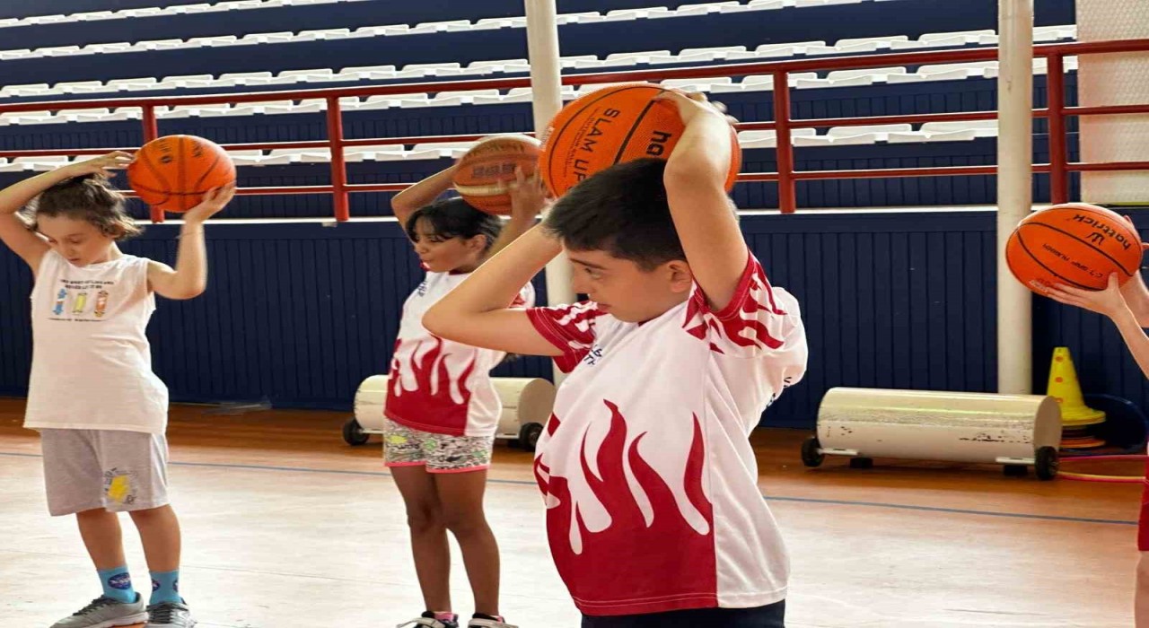 Kağıthanede yaz spor okulları için kayıtlar başlıyor