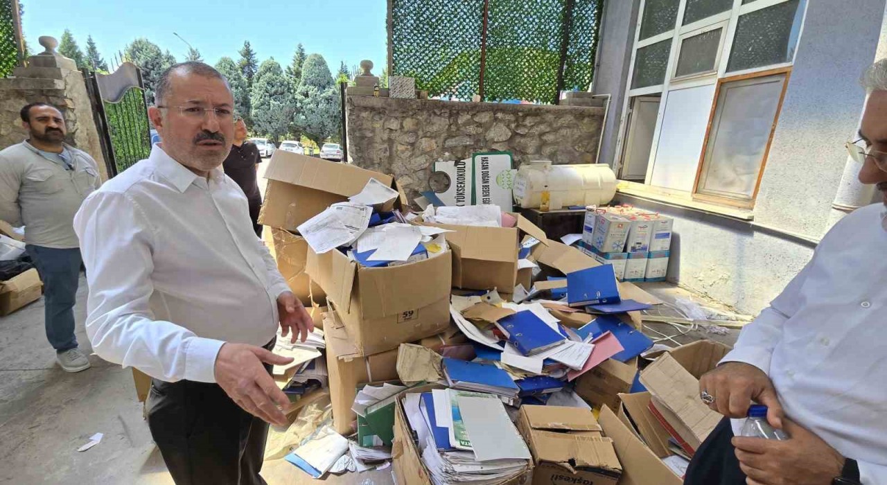 Karabük Üniversitesinde ilk kez atık ve geri dönüşüm sistemi kuruldu