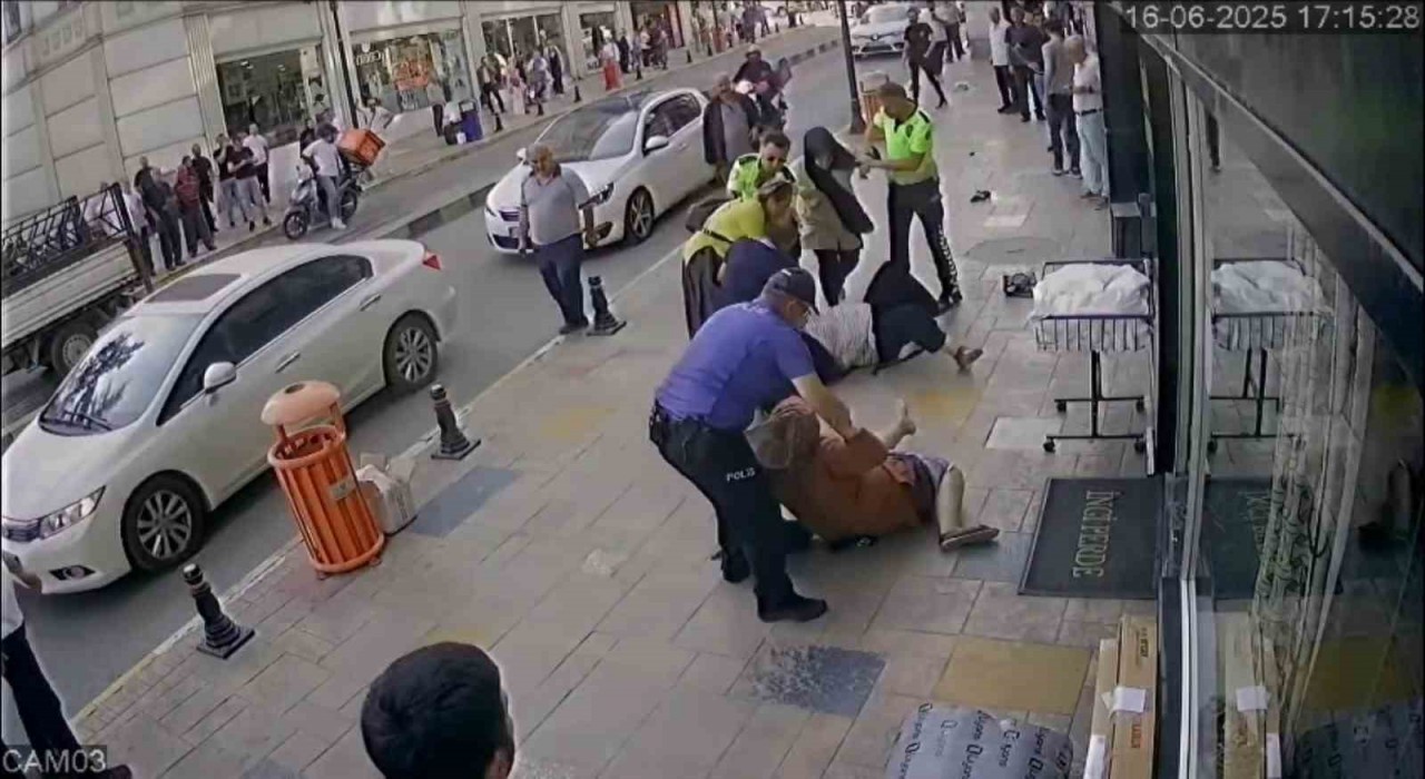 Karabükte kadınların saç saça kavgasını polis bile güçlükle ayırdı
